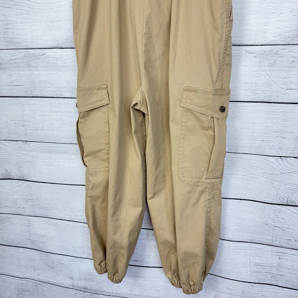 Banana Republic Cargo Jumpsuit In New British Khaki Size 4 Petite Feminine Boho - Picture 7 of 10